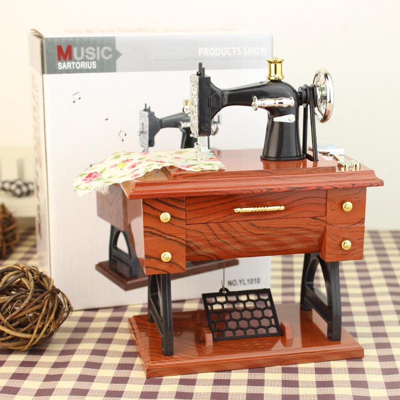 Retro Nostalgic Simulation Sewing Machine Music Box Music Box